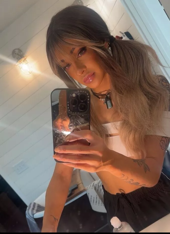 Dakota Kai  posted by Available_Ad_4132