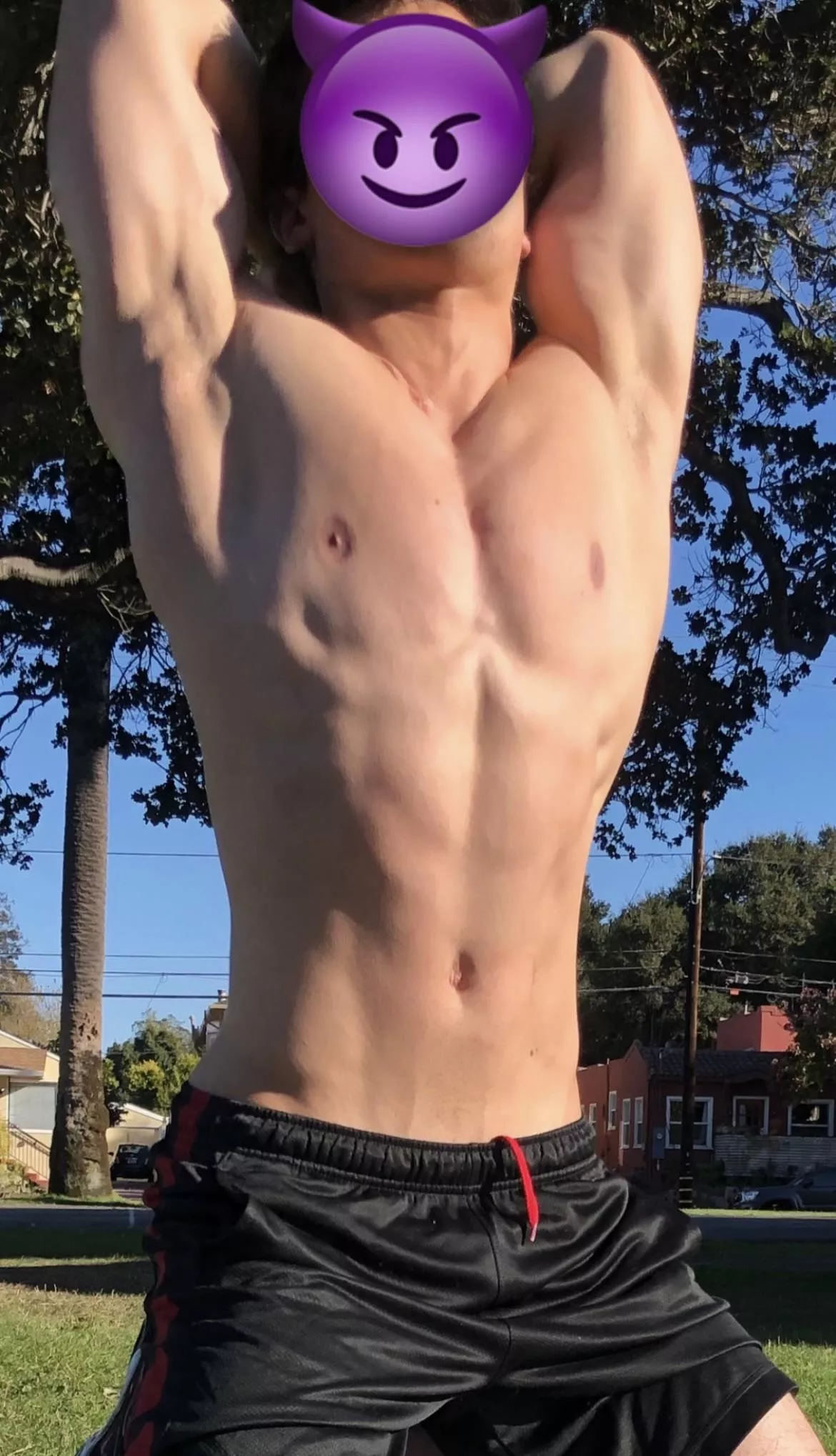 Do I have a V ? 😈😊 posted by TheeGuyDerek