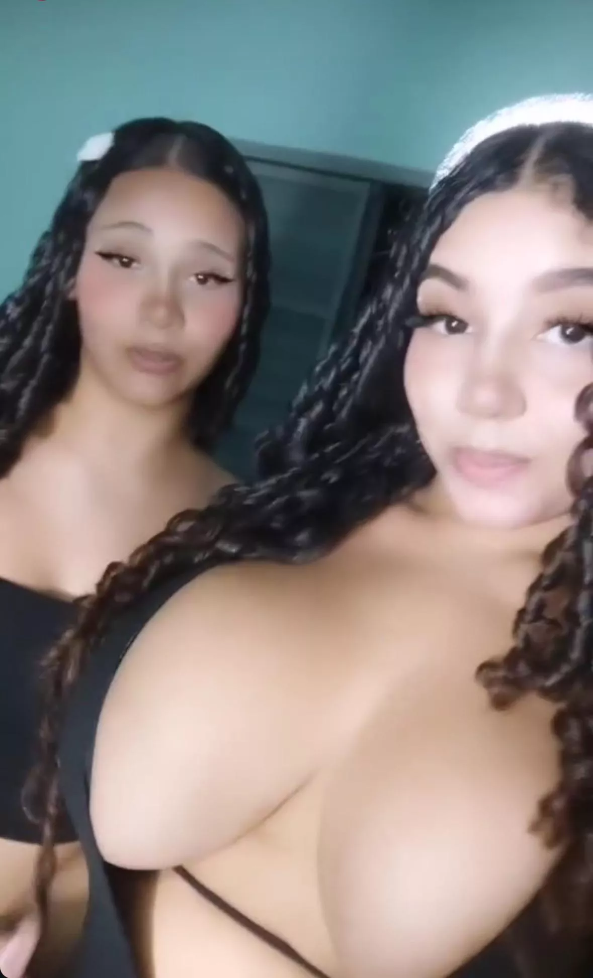 Envy posted by Peitolatra_Lifeguard