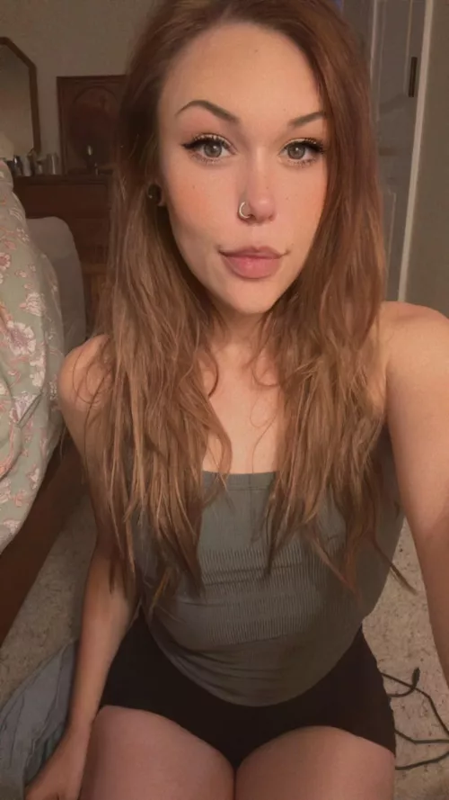 [f] dying to be grabbed by the waist for a kiss. *sigh* by Responsible_View_523