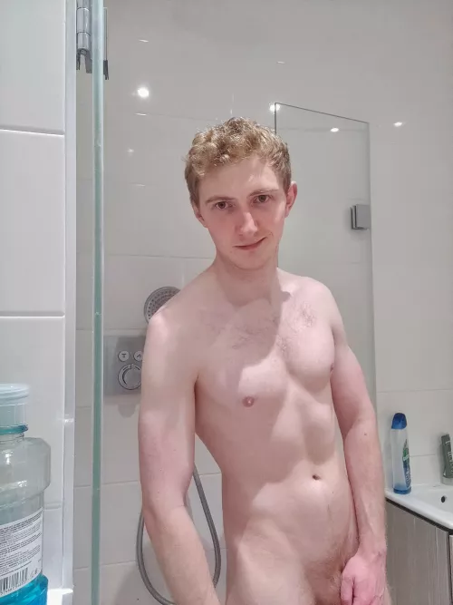 Feeling slutty 😈 by Atomlad360