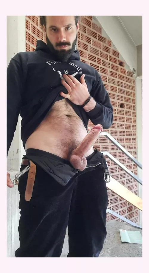 Flashing my universitu hallways by AdTemporary876