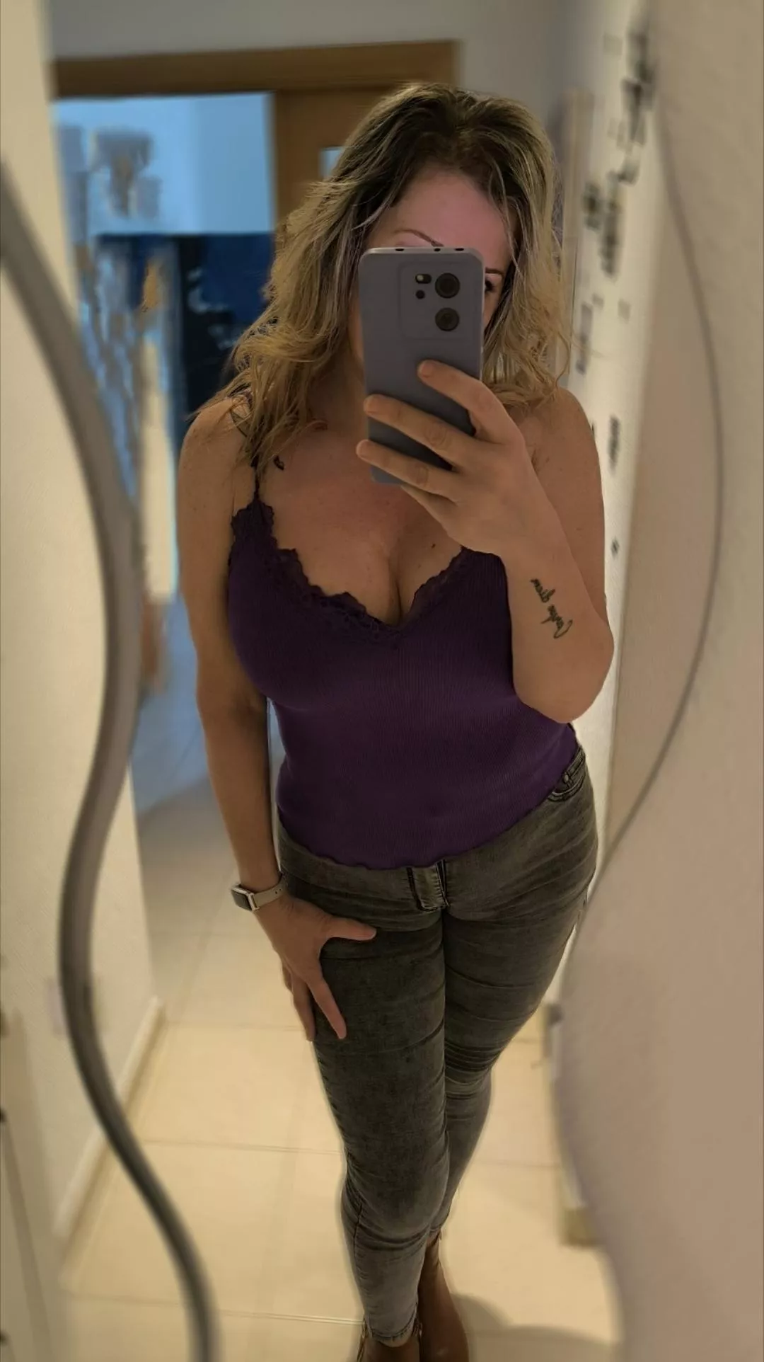 Gonemilf (f) posted by missjonner74