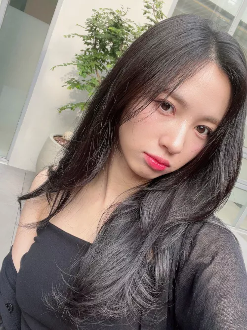 Heo Jiwon (Cherry Bullet) by tumblrvogue