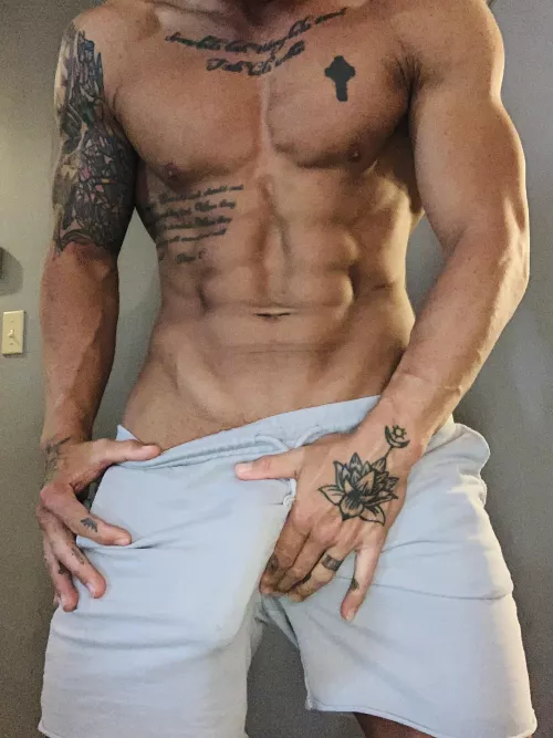 How do you want to finish your Hump day... by blazzer_80