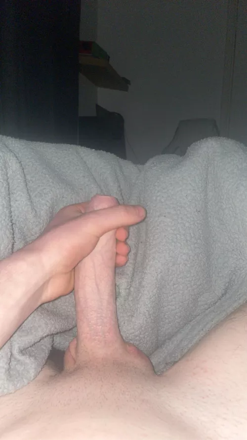 Hung top 19 by Ckrfc1