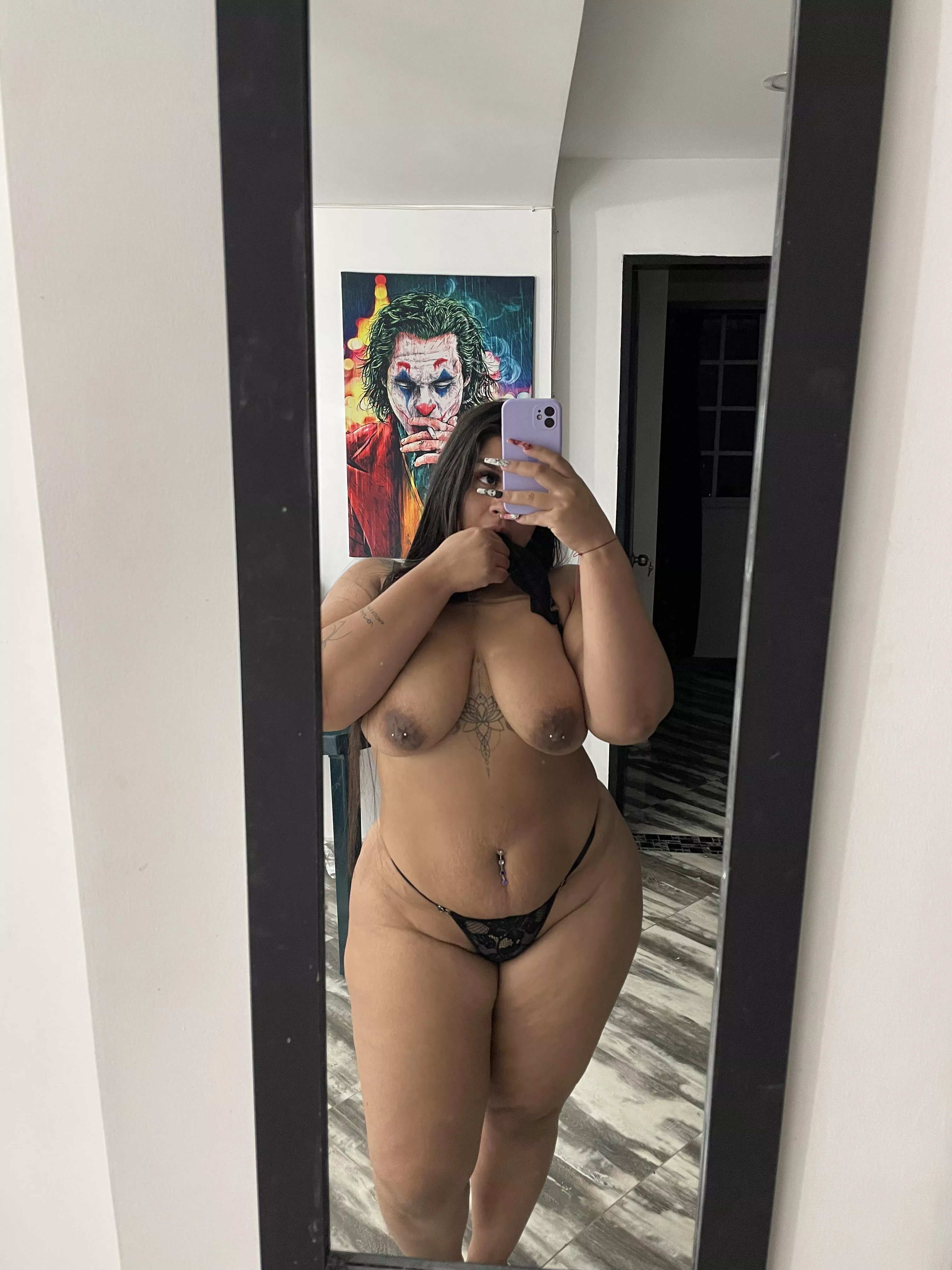 I love my mom bod, do you posted by weirdrianyf