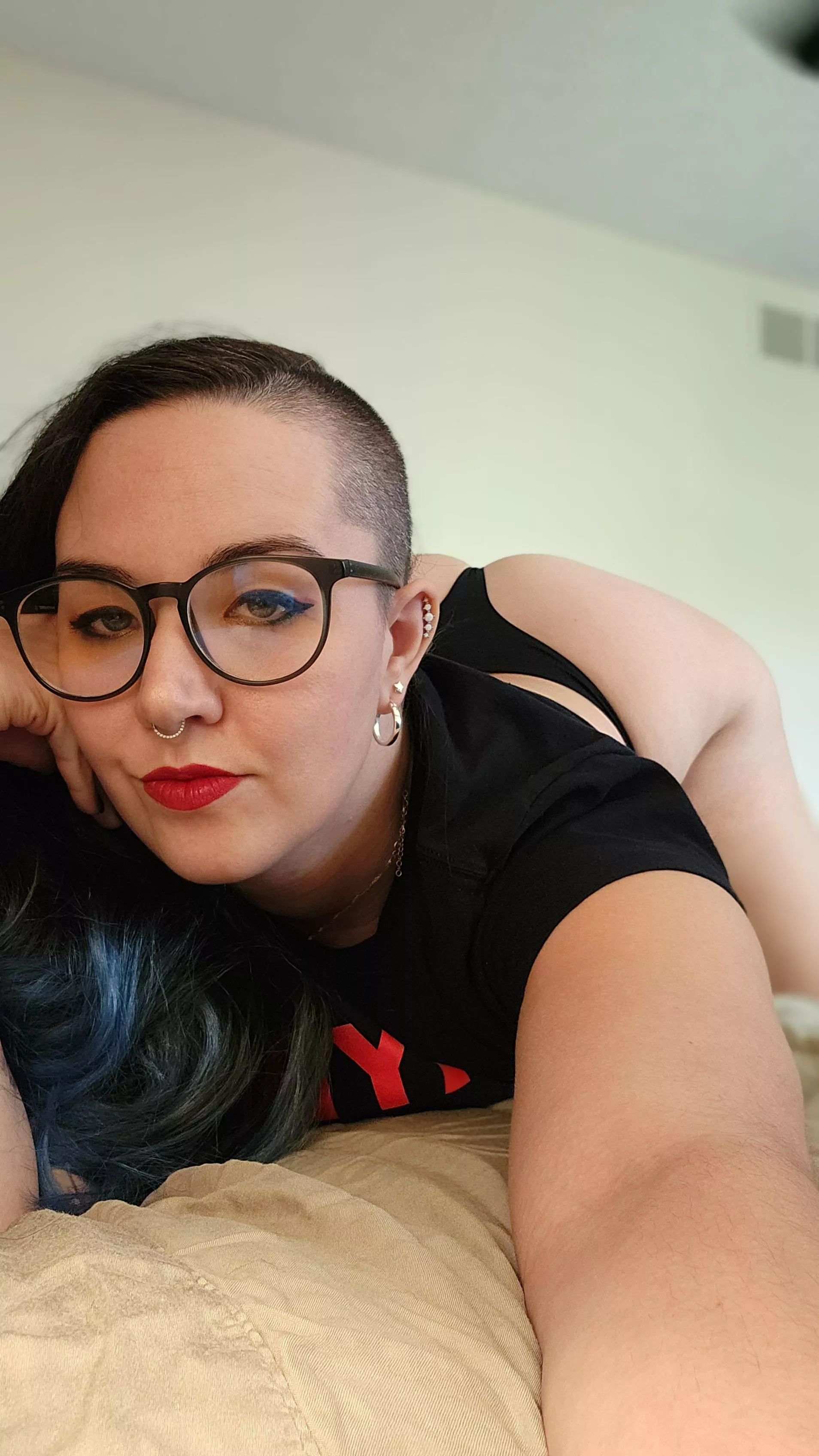 I'm waiting posted by SatanicFruit-Loops