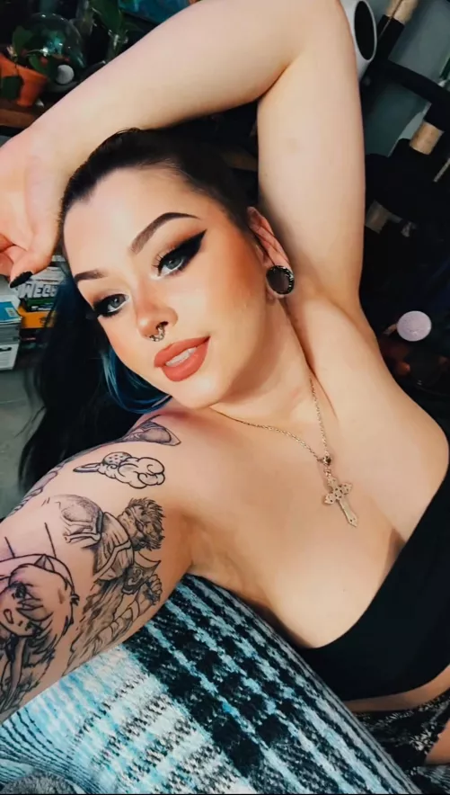 Insert your face here deep by NOMADTVS