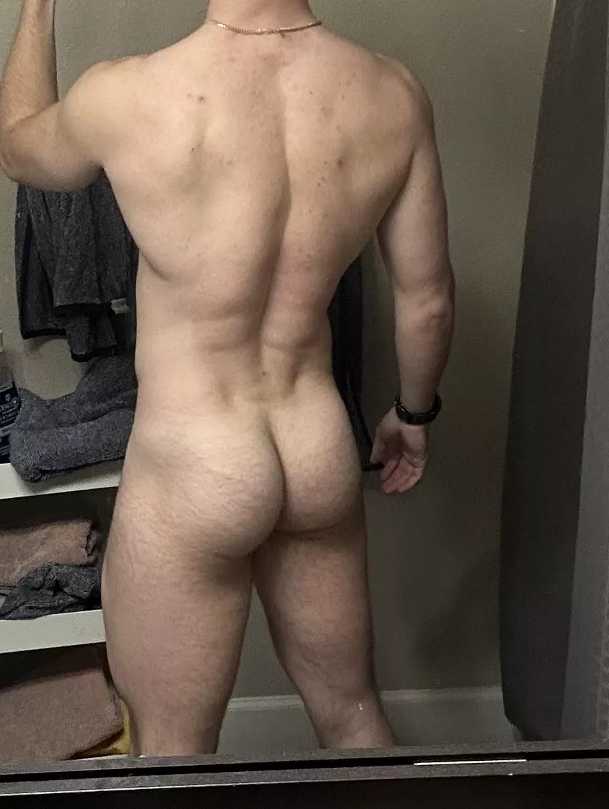 It was leg day posted by fishy_fish_8