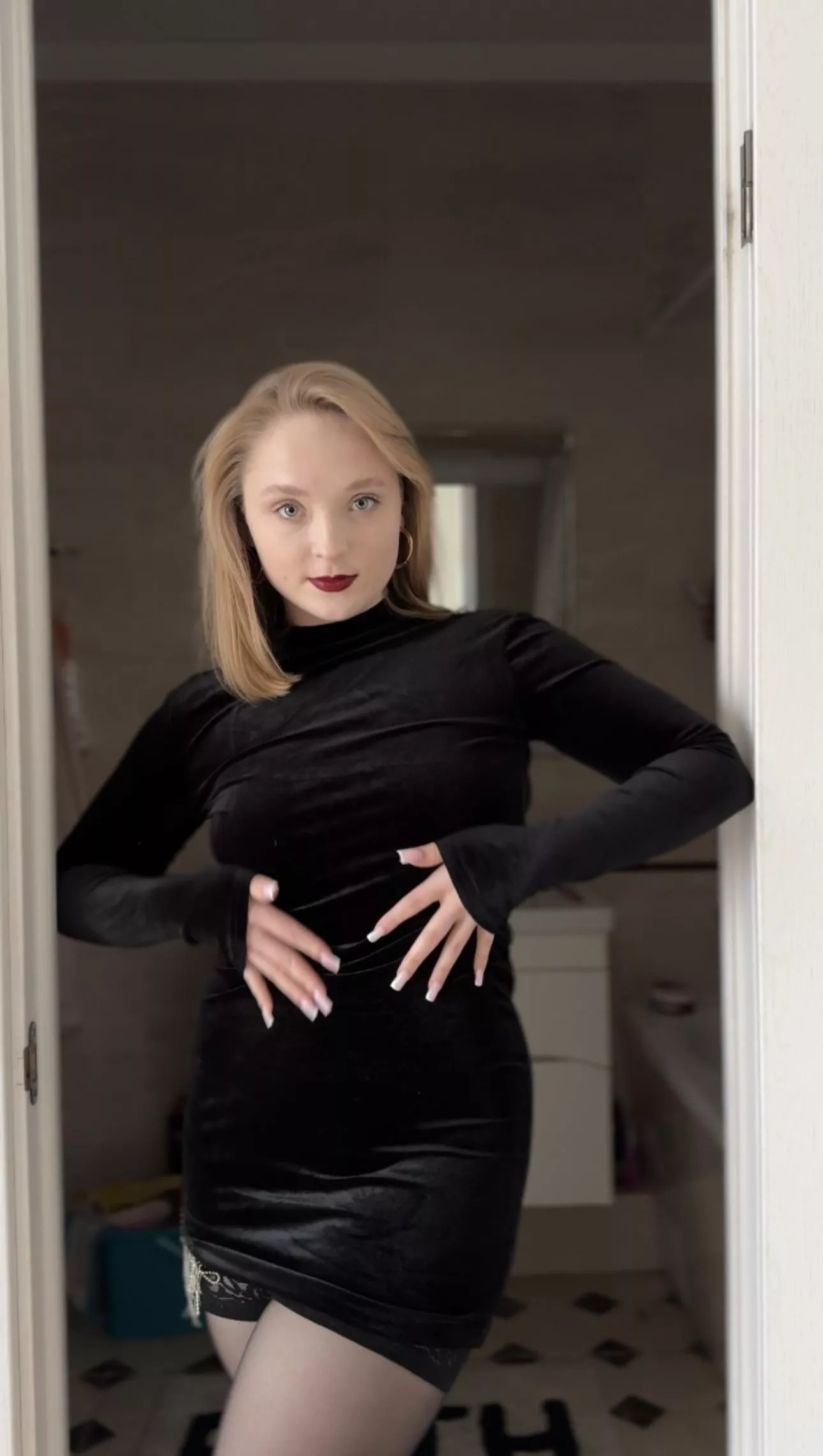 It will be very interesting here, especially when I take off my dress posted by froggepi