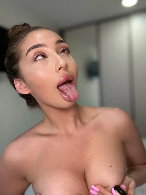 it's facefucking time by Molly_Meow-