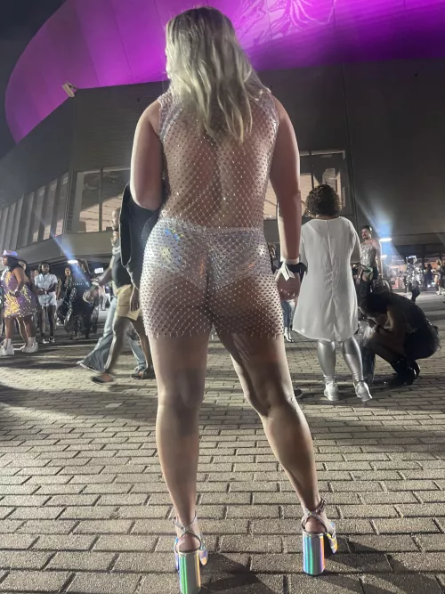 Just wanting to feel sexy again by Perfect-Candy-7724