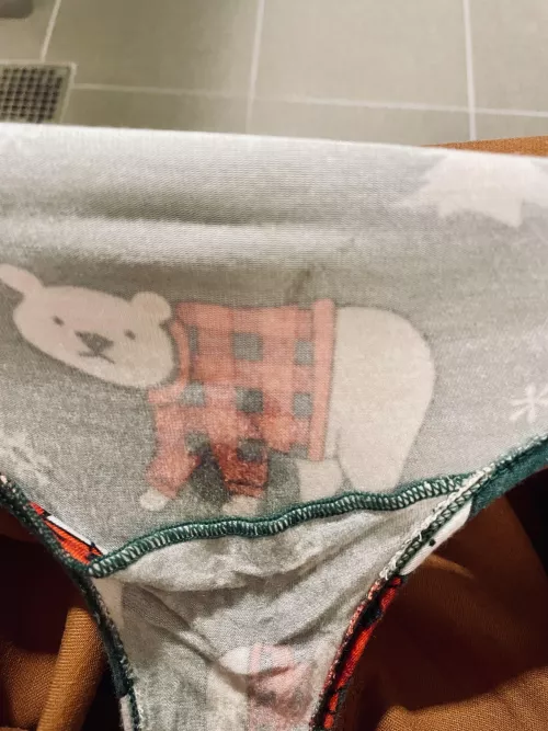 Little polar bear spot by LadyintheStreets88