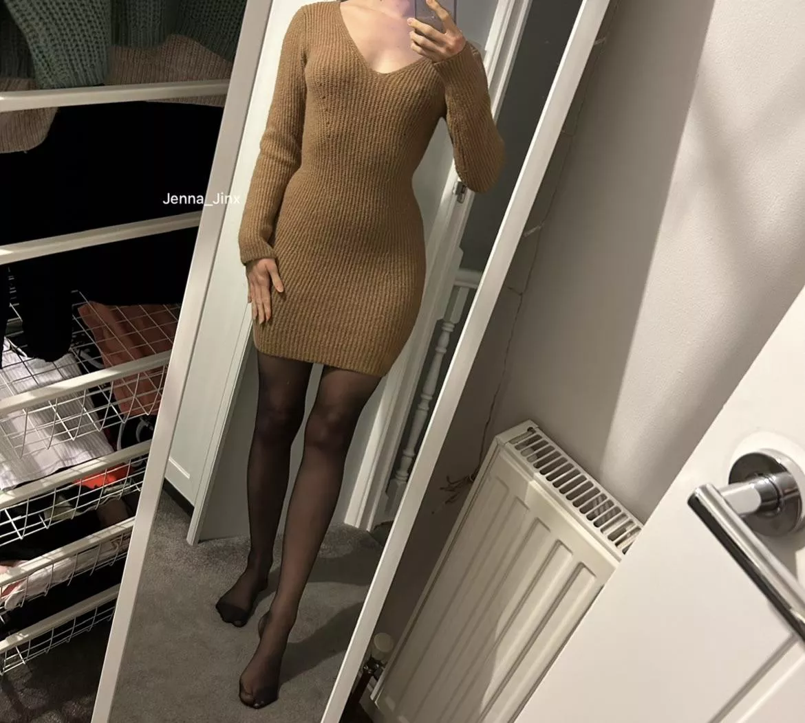 Pantyhose and dress combo OC posted by jenna_jinx