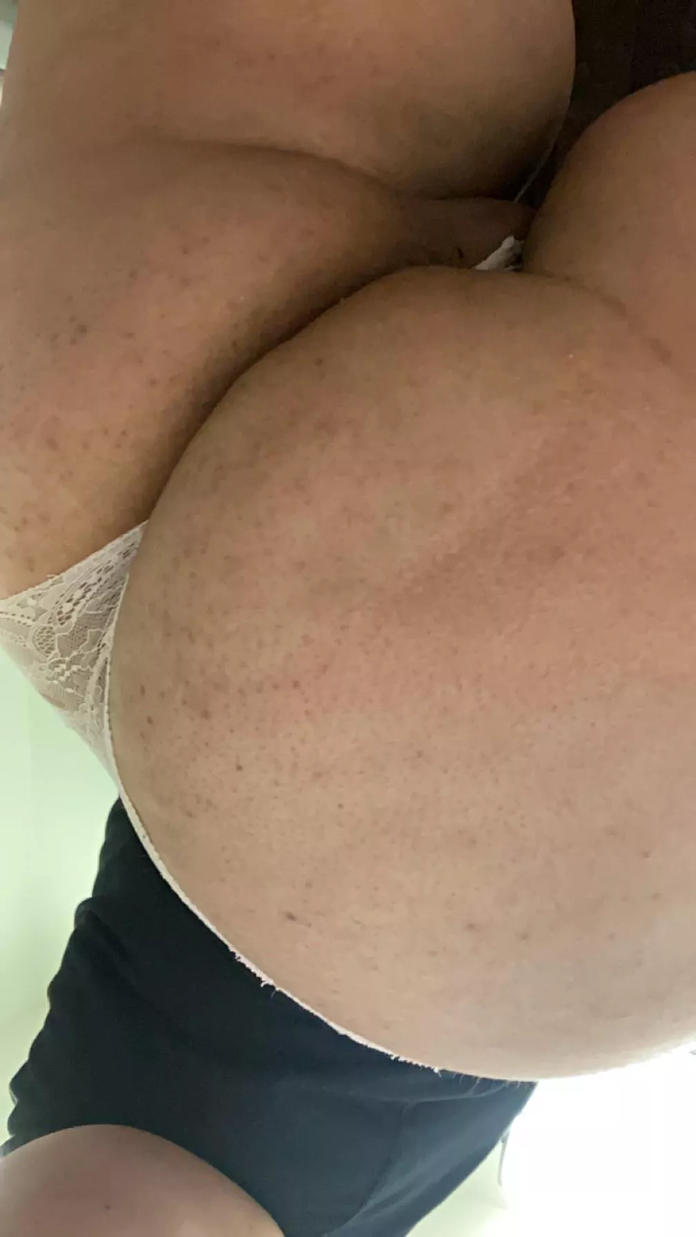 Pretty in pink 💕💕 posted by SeaTicket5522