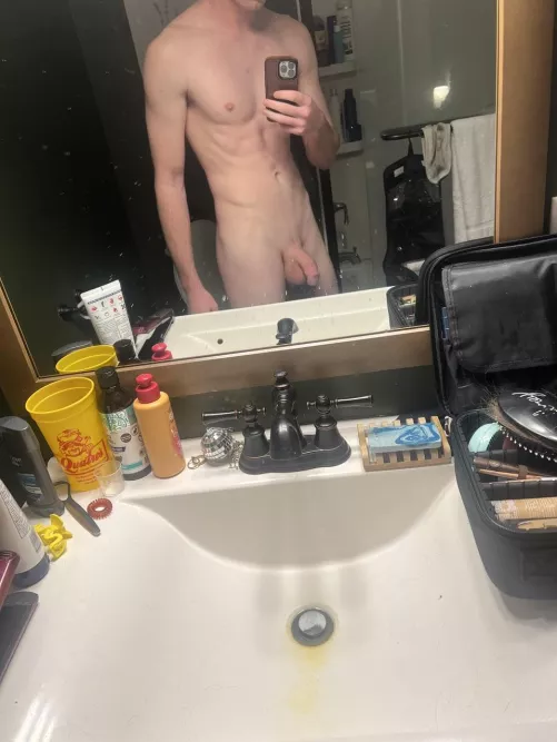 Rate (m)y 21 yr old married body!  by 21MarriedBWC