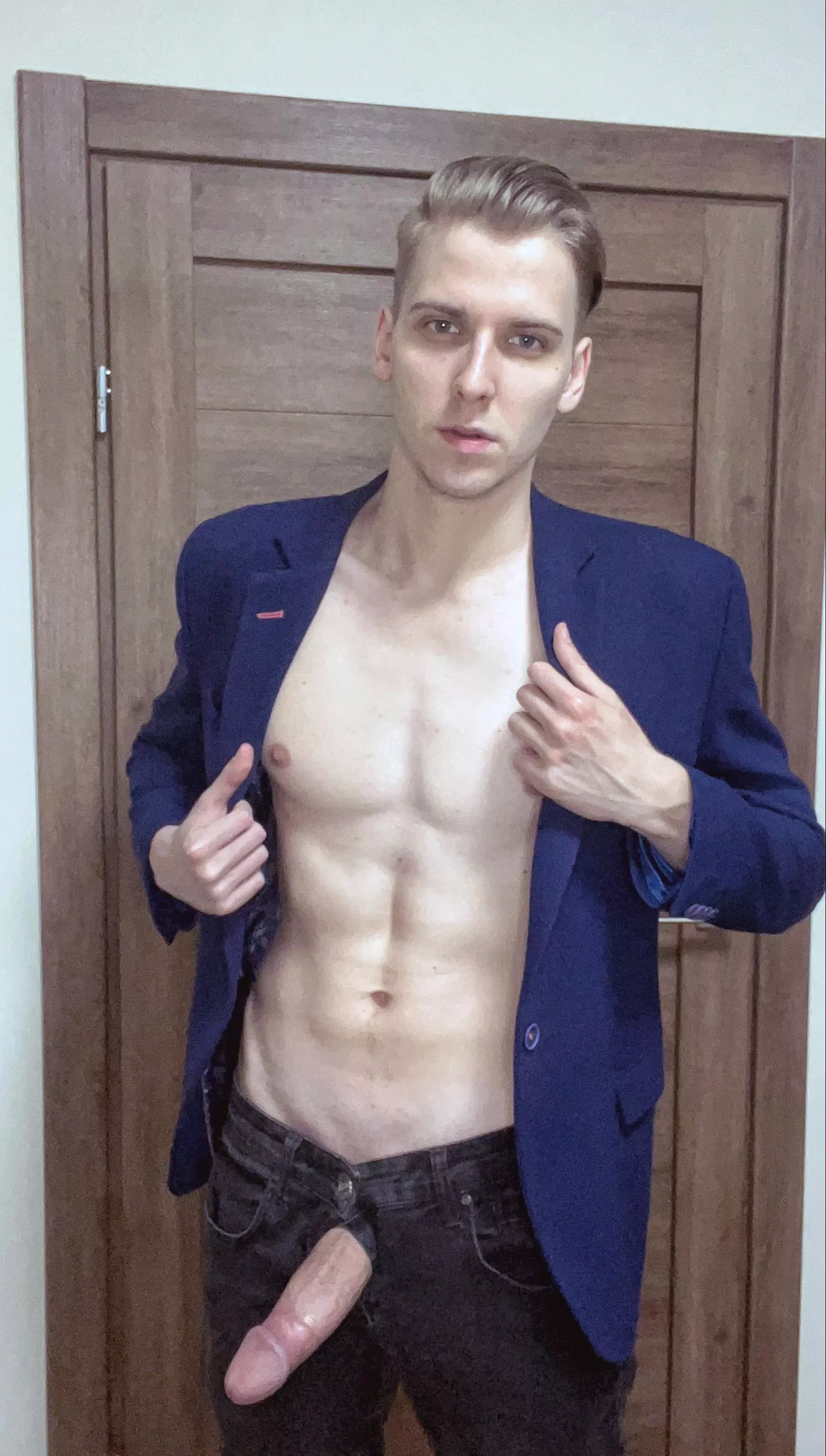 say yes if you want to see more nudes 😏 posted by TeasingLion