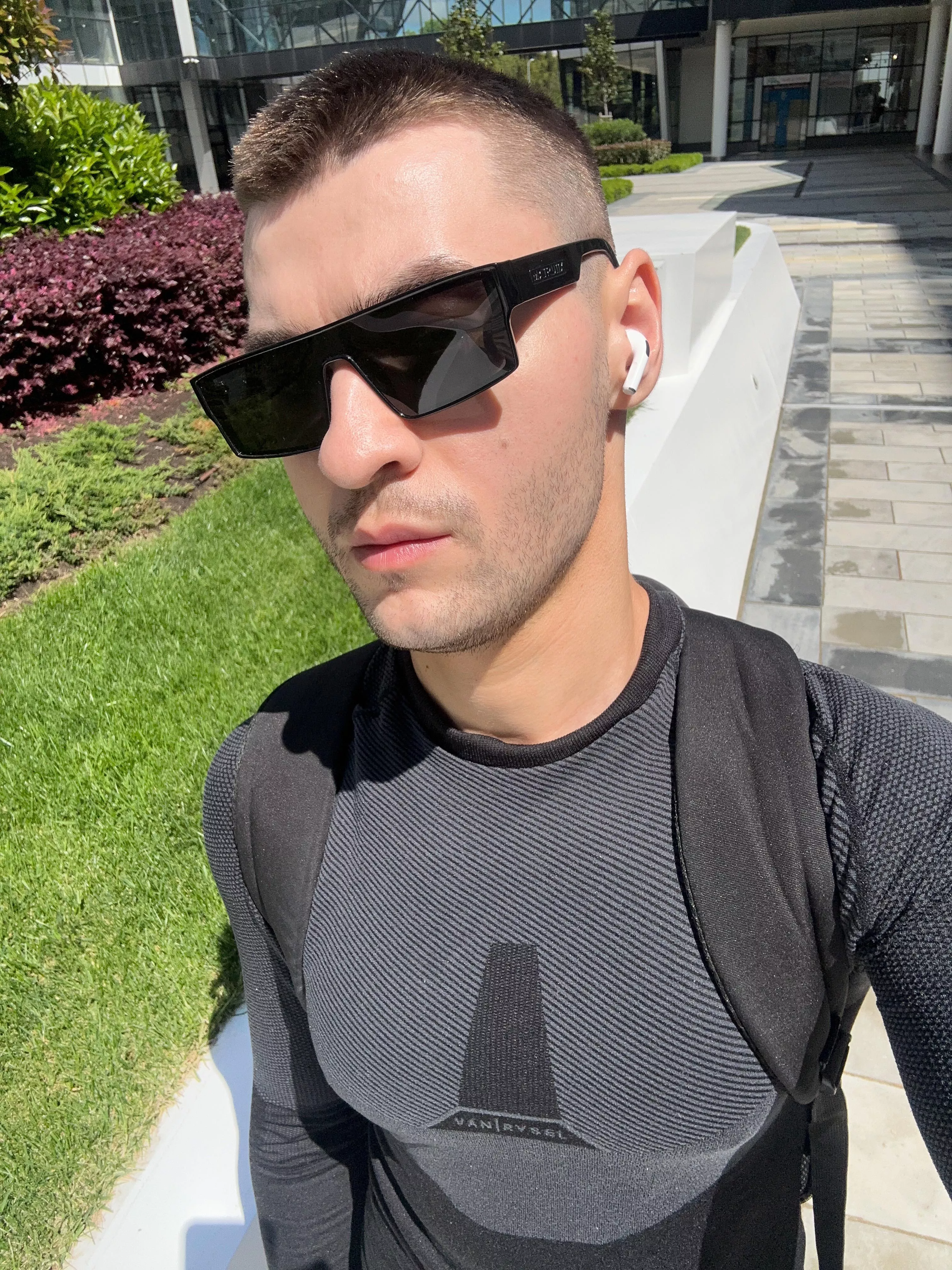 Skin is skinning today ;) posted by Corgi2509