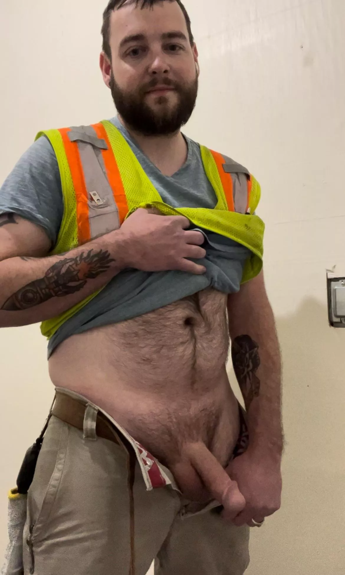 Though you all might like to see me at work 😉 posted by Medium_Duty23