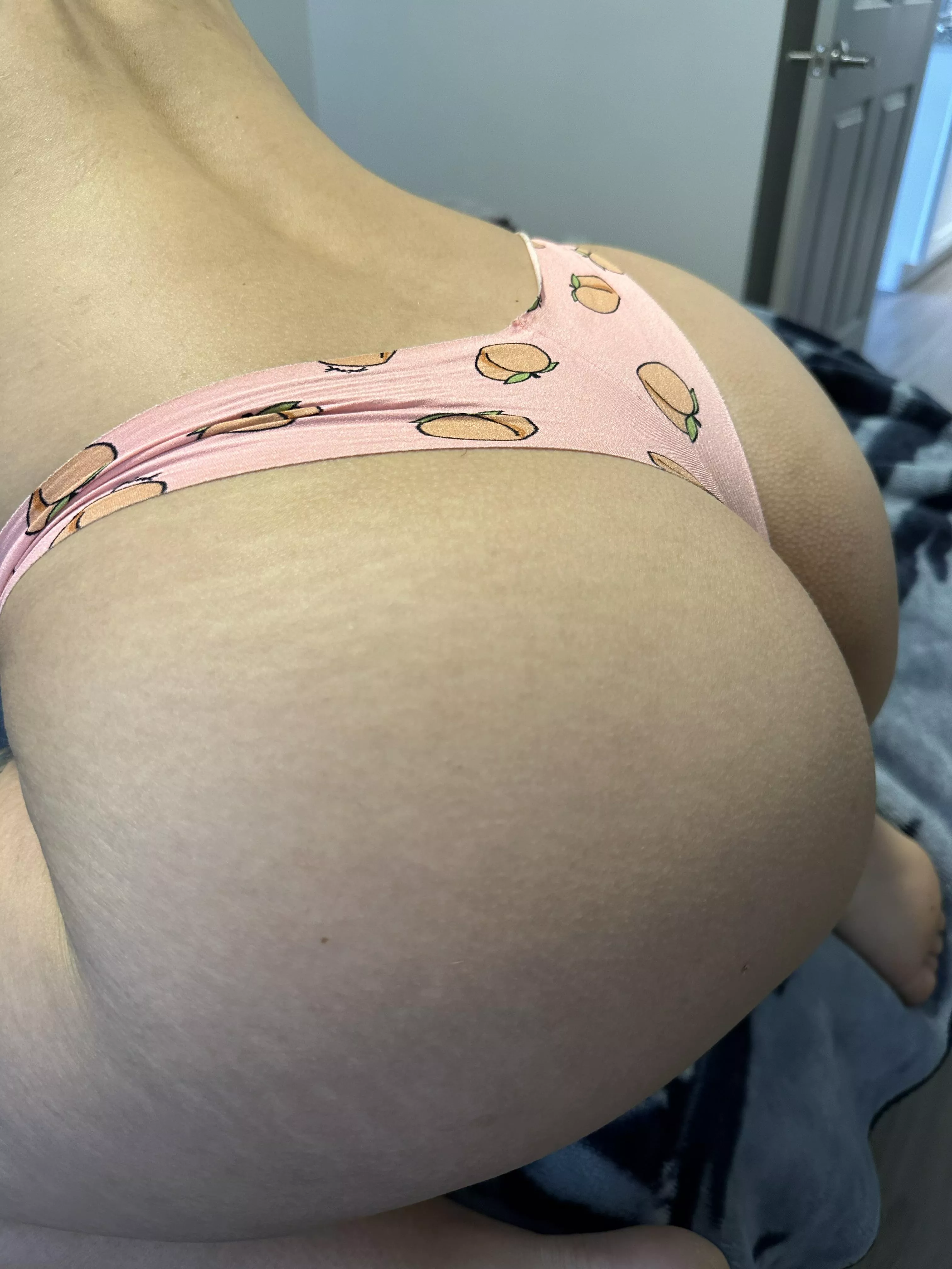 What qualification from 1-10 you give me  posted by BrazilianHotwife26