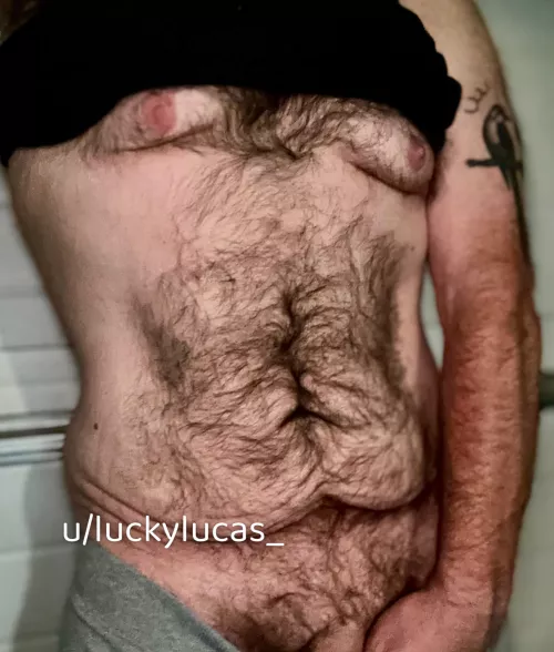 Who’s gonna come hold my heavy flashlight steady? by luckylucas_