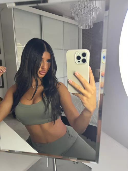 You are better off with me IRTR by lady_marshmellow