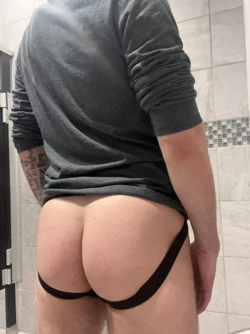 You see your bro’s ass in the gym. Wyd next? (33). by ImpressionFearless16