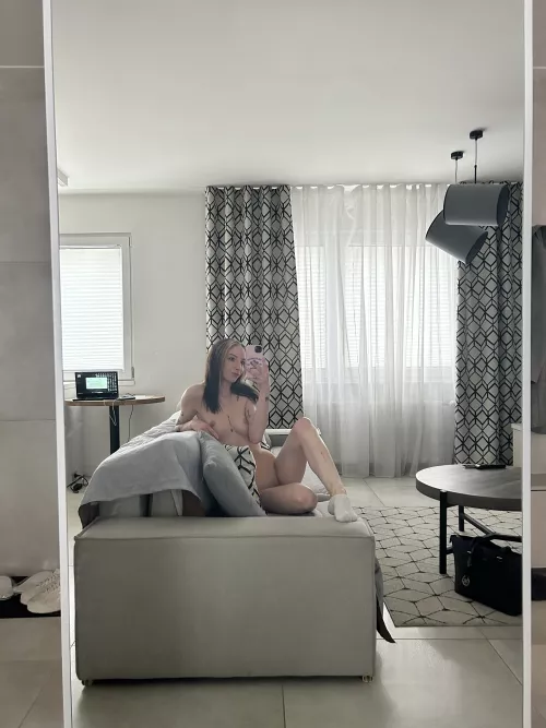 Your favorite naught babe by clautvaniska