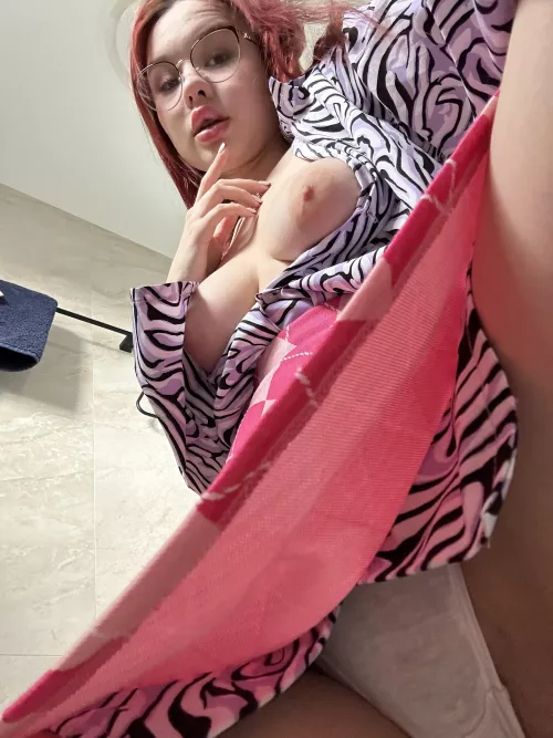 At the age of 18, I have a good command of all three holes by teddud