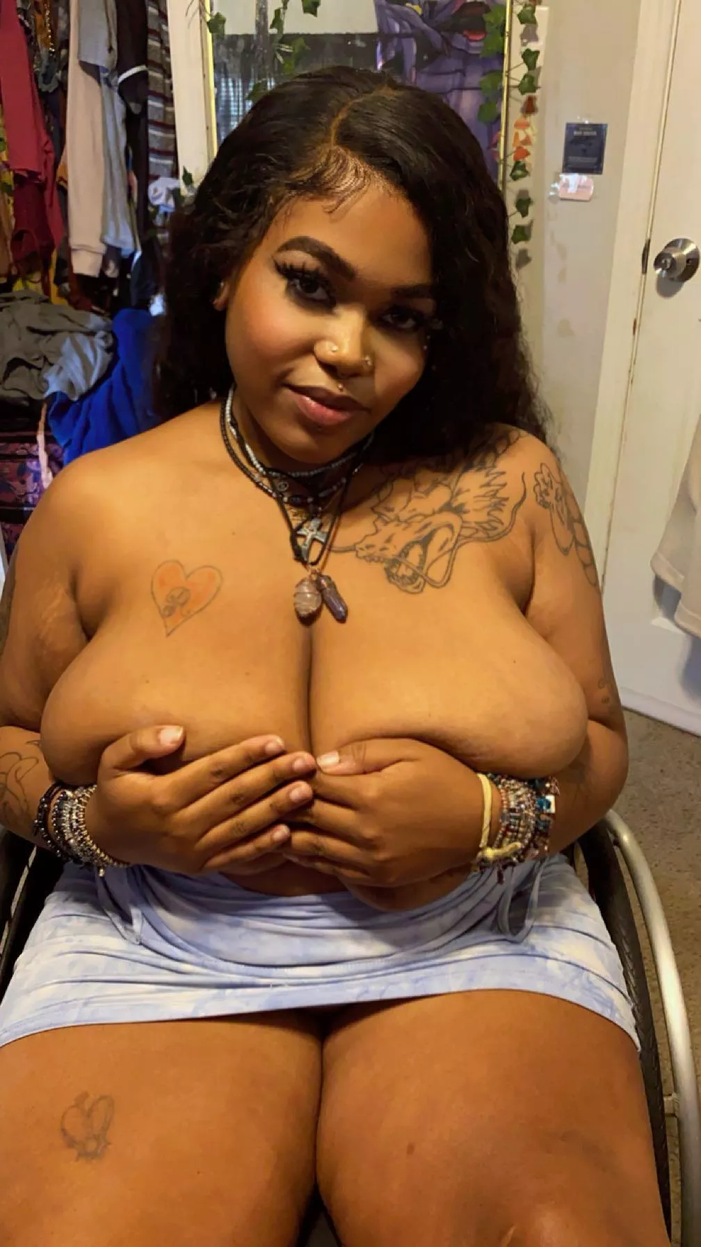 Can we be friends... and fuck sometimes? posted by Goddesssmelodie_