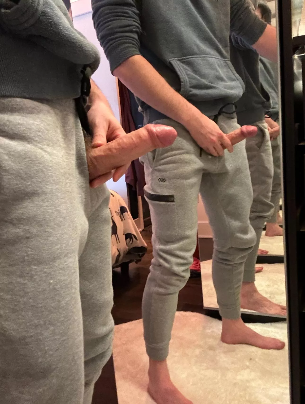 Cock so huge it poked a whole in my grey sweats… posted by UNCUTPOV