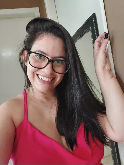 Cute and sexy  by Isiscristine