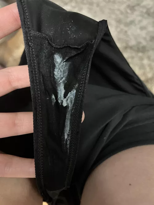 Do you like it creamy?😏😉😈 🇬🇧 by Expensive-Tree-9077