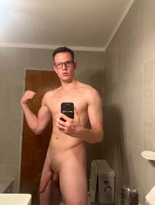 finally Friday!! have a nice day ♥️😘 by Conorevanns