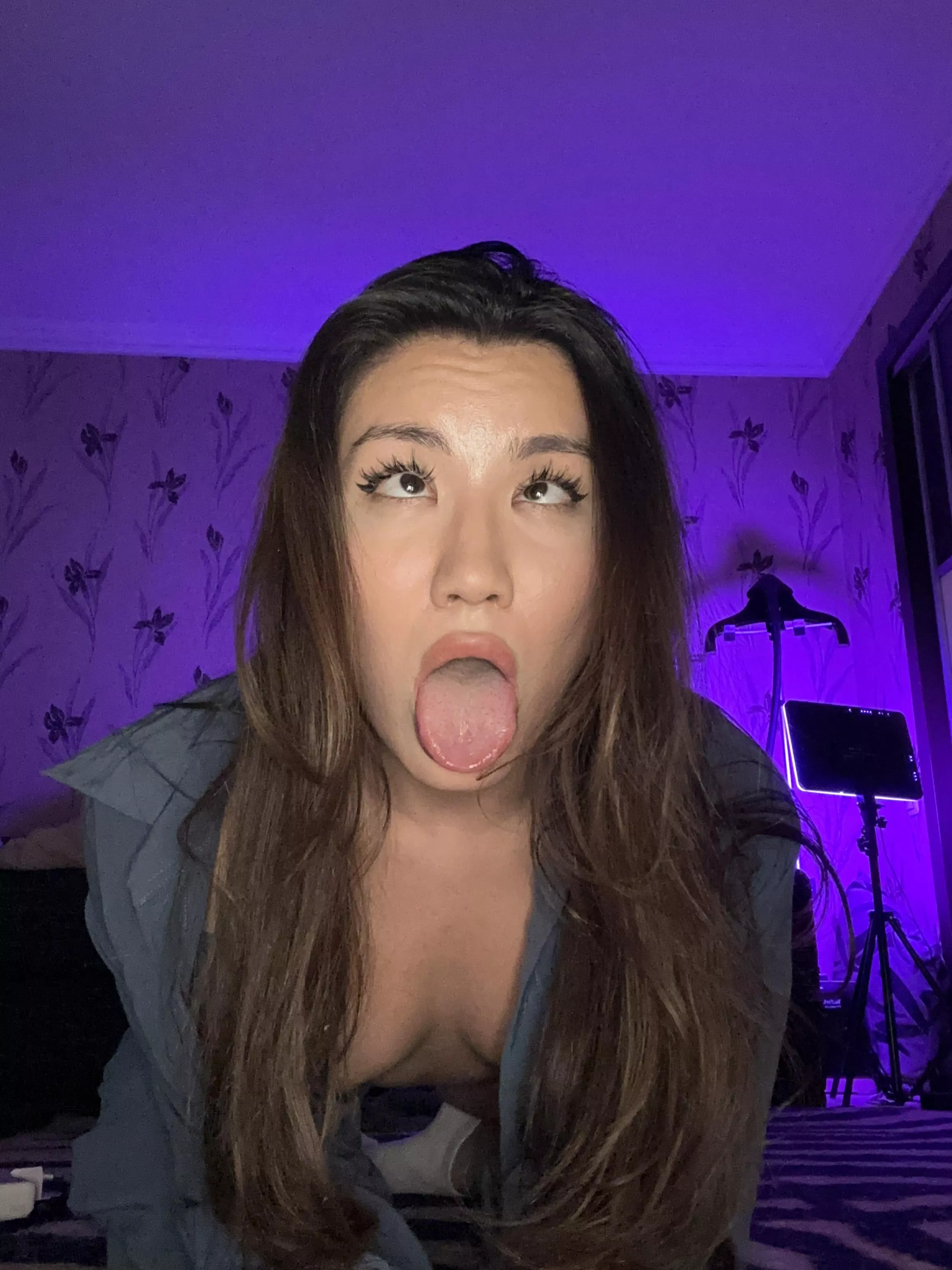 I can't wait to load your sperm on my tongue posted by PetiteSexyKitty