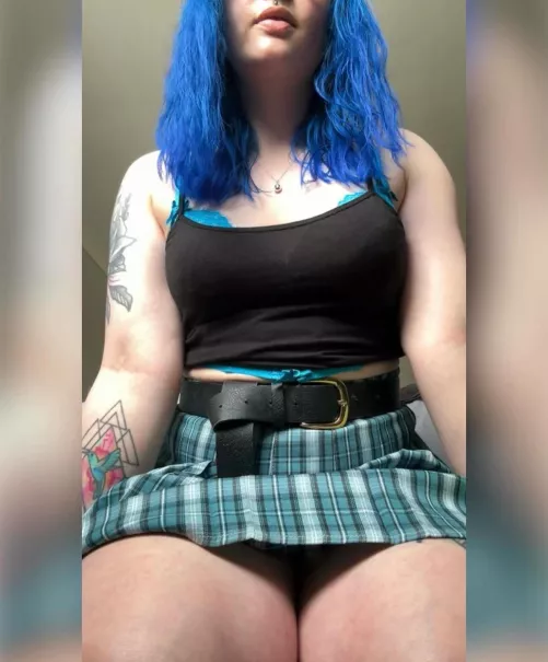 i feel tall by AndieHart98