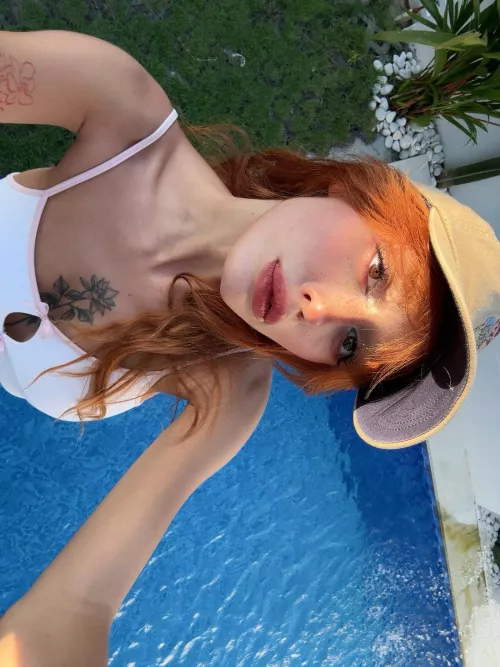 I'll be your obedient cutie [IRTR] by _Pale_Girl_