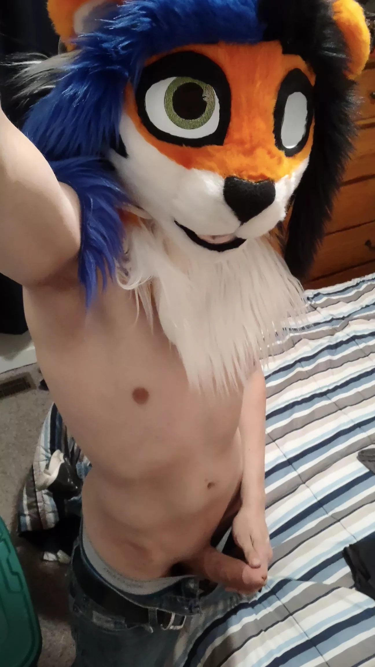 I'm kind of a twig, but a cute one posted by Capable-Ad6453