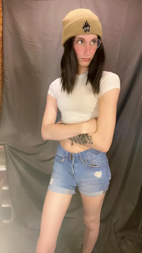 I’m trying to pull off the white girl vibe.  by Evermore_me