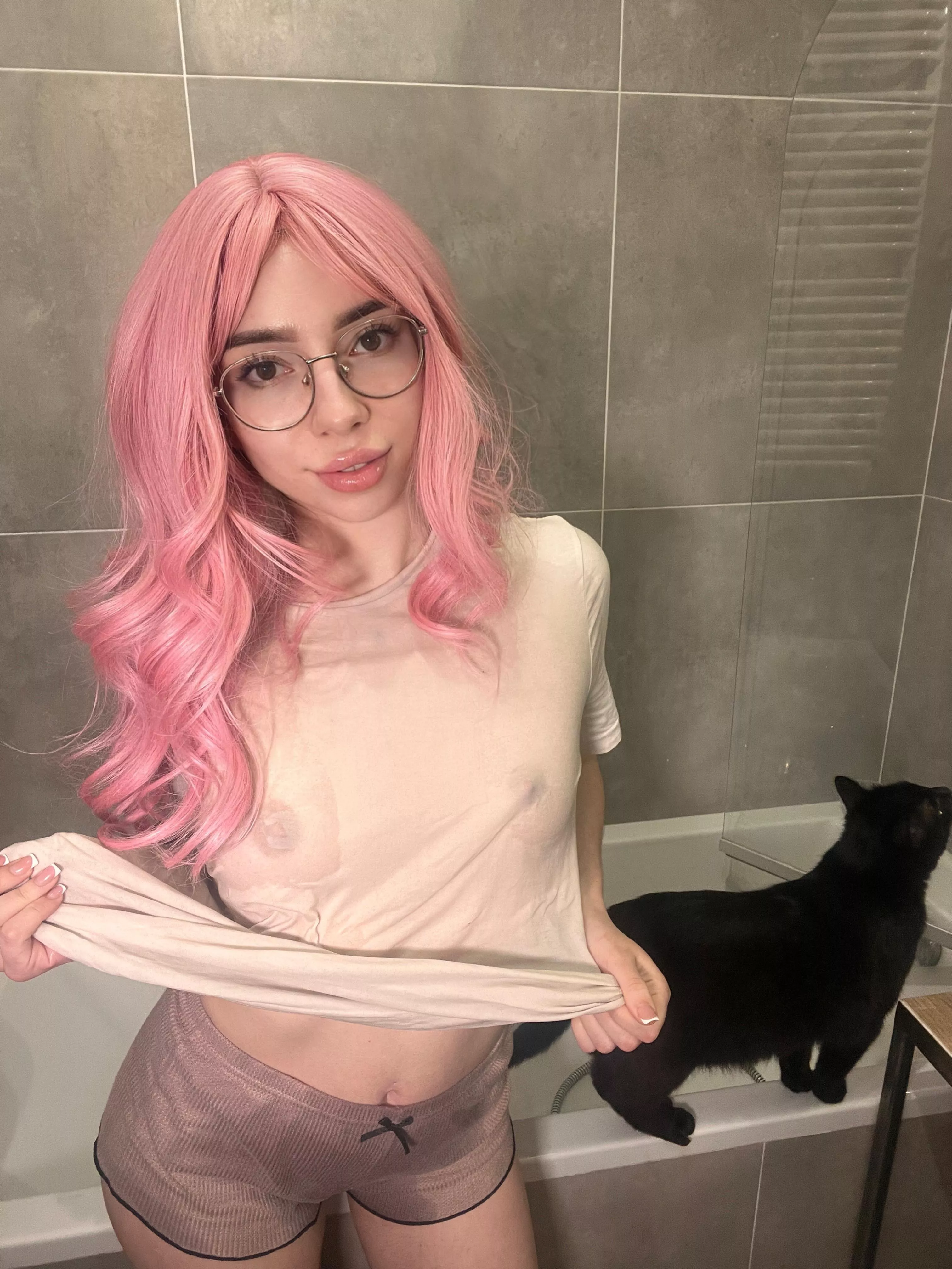 Just turned 18 and I bet you can't say no to me posted by jrgagne99