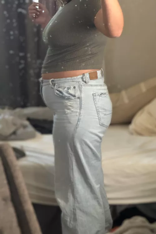 My belly is starting to stick out further than my boobs 😳 by bellagirlsbelly