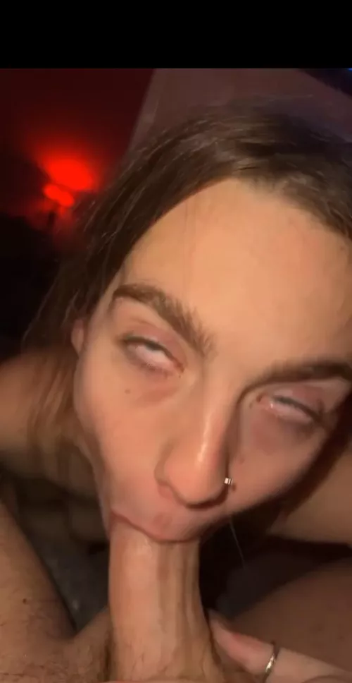 My wife is such a slut she can’t control herself by GDogg95