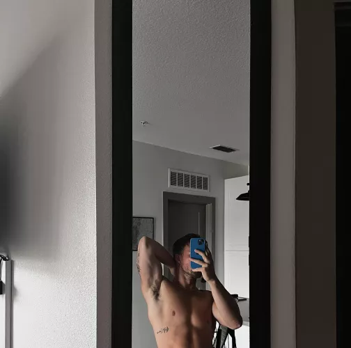 New Underwear got me feeling sexy! by vohsrotk