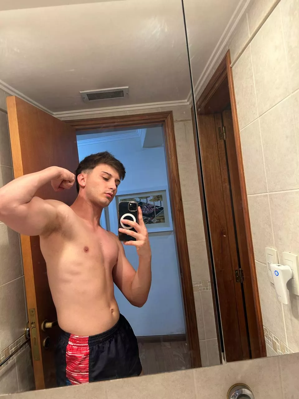 not so big enough posted by itscameron_