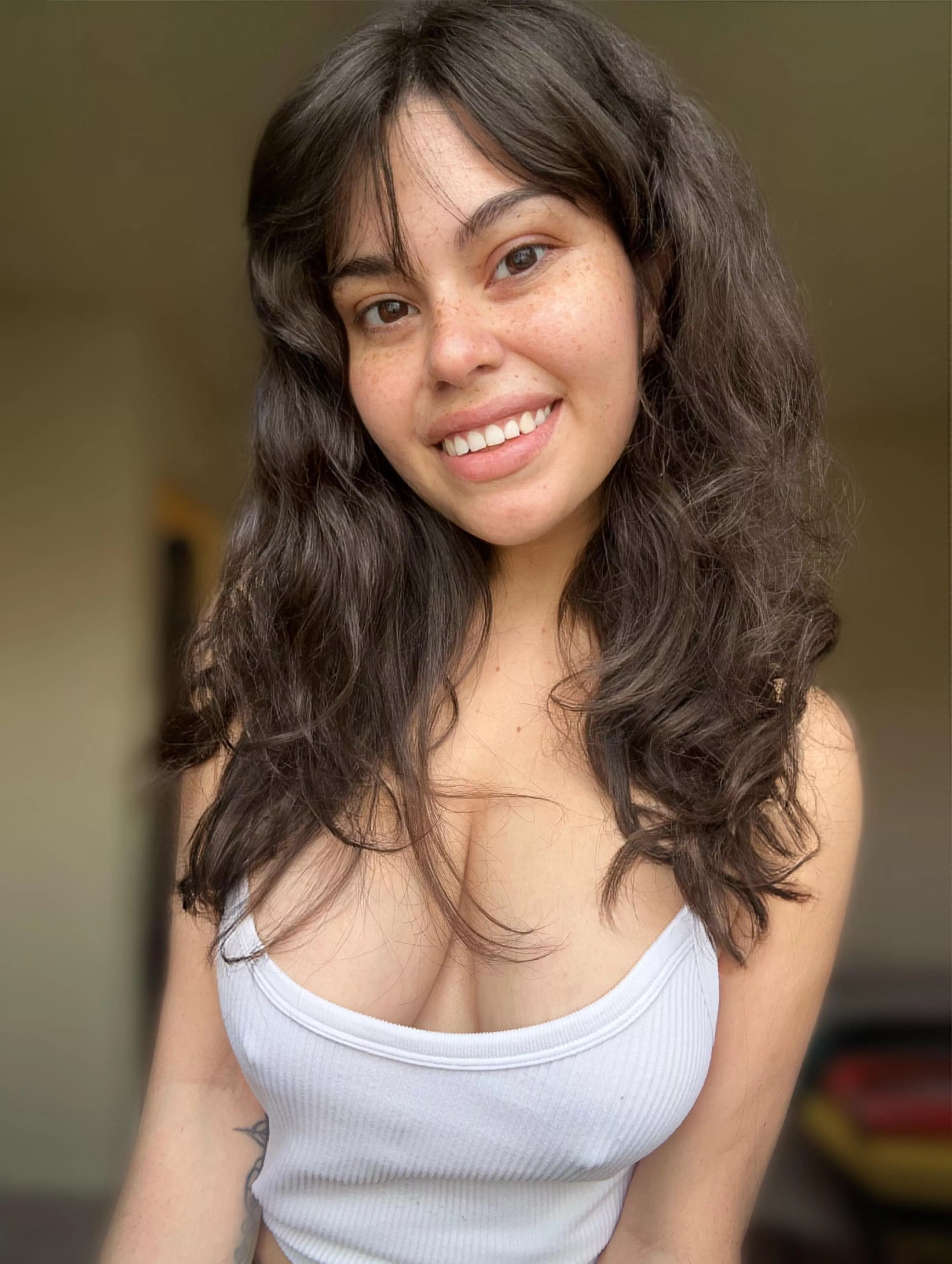 Pokies and frizzy morning hair  posted by mollyzedolly