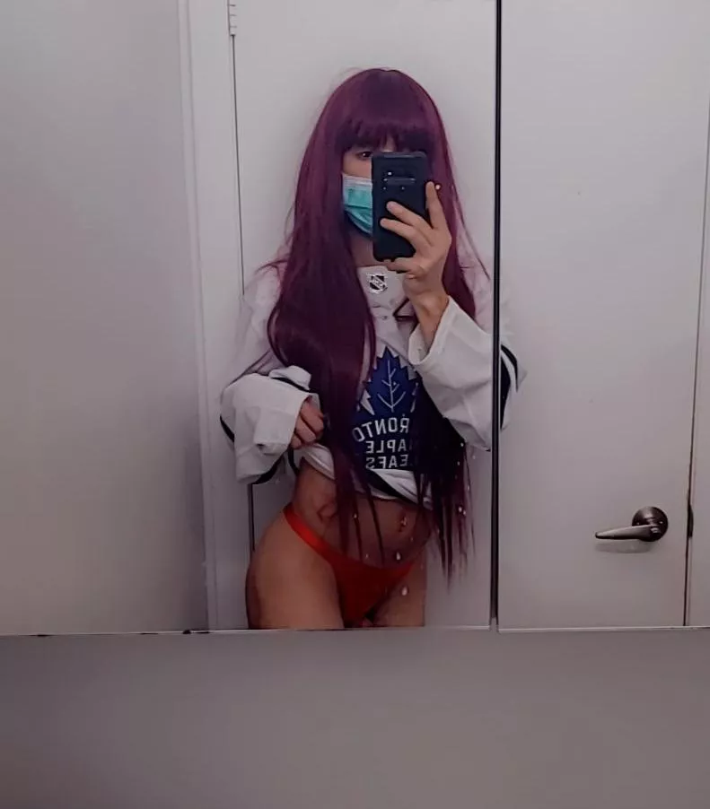 she's a 10 but she has a girldick and she's a Leafs fan posted by jupiters_angel