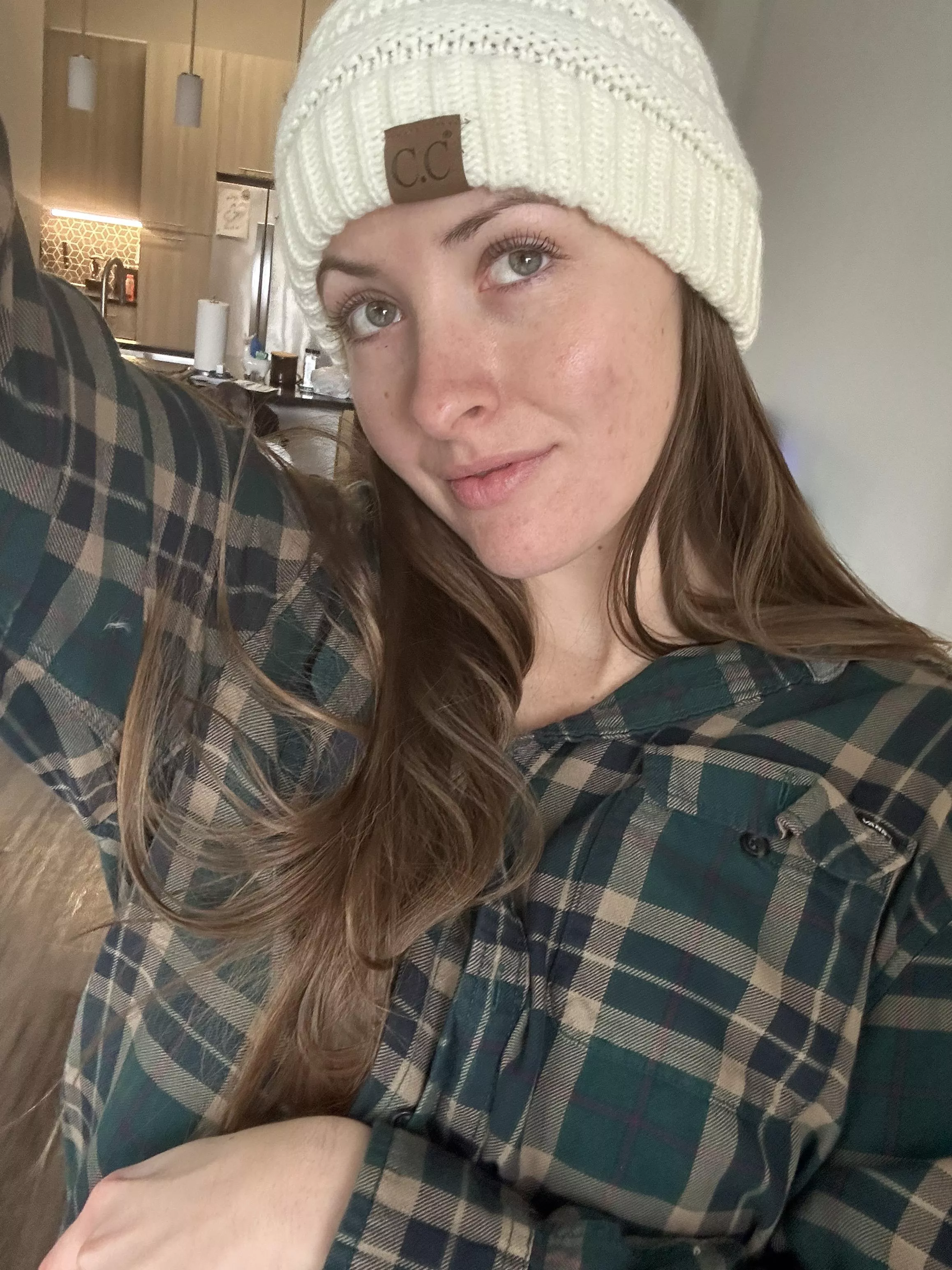 sorry, but I will be stealing your flannels when winter comes posted by cumwcourt