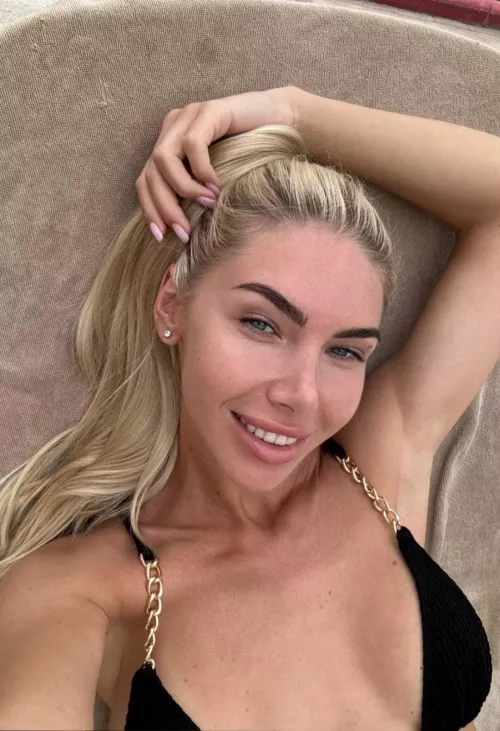 The new Krystal Boyd by L33v1