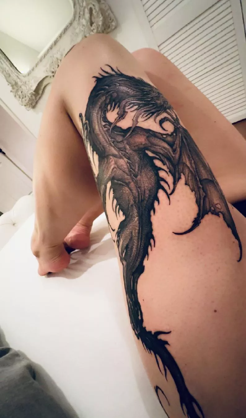 This Dragon needs taming [F] posted by Such_Watercress_3474